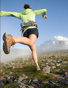 Mujer trail running corredora femenina