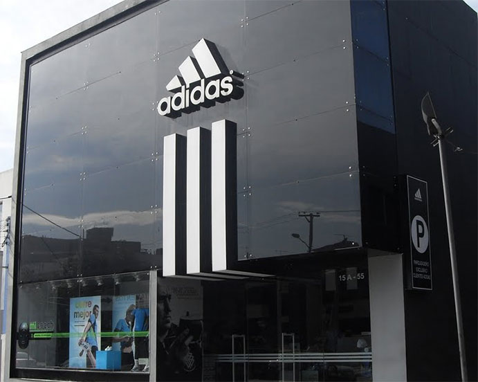 Adidas reduce un 38% su en 2014 - CMD Sport
