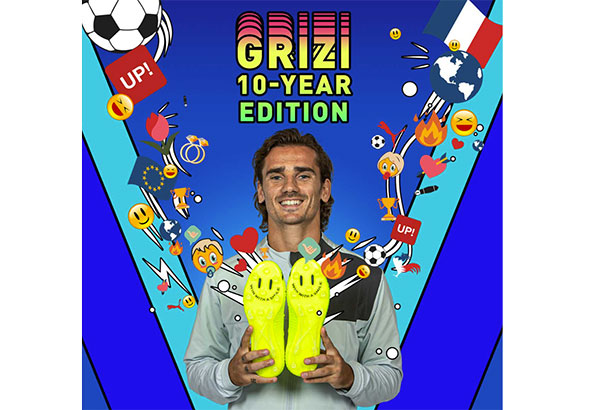 Griezmann celebra 10 años de carrera una bota fútbol con Puma CMD Sport