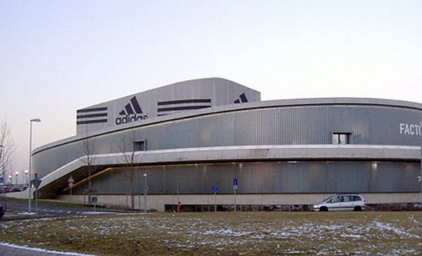 Adidas detecta un caso coronavirus en su cuartel general de Alemania - CMD Sport