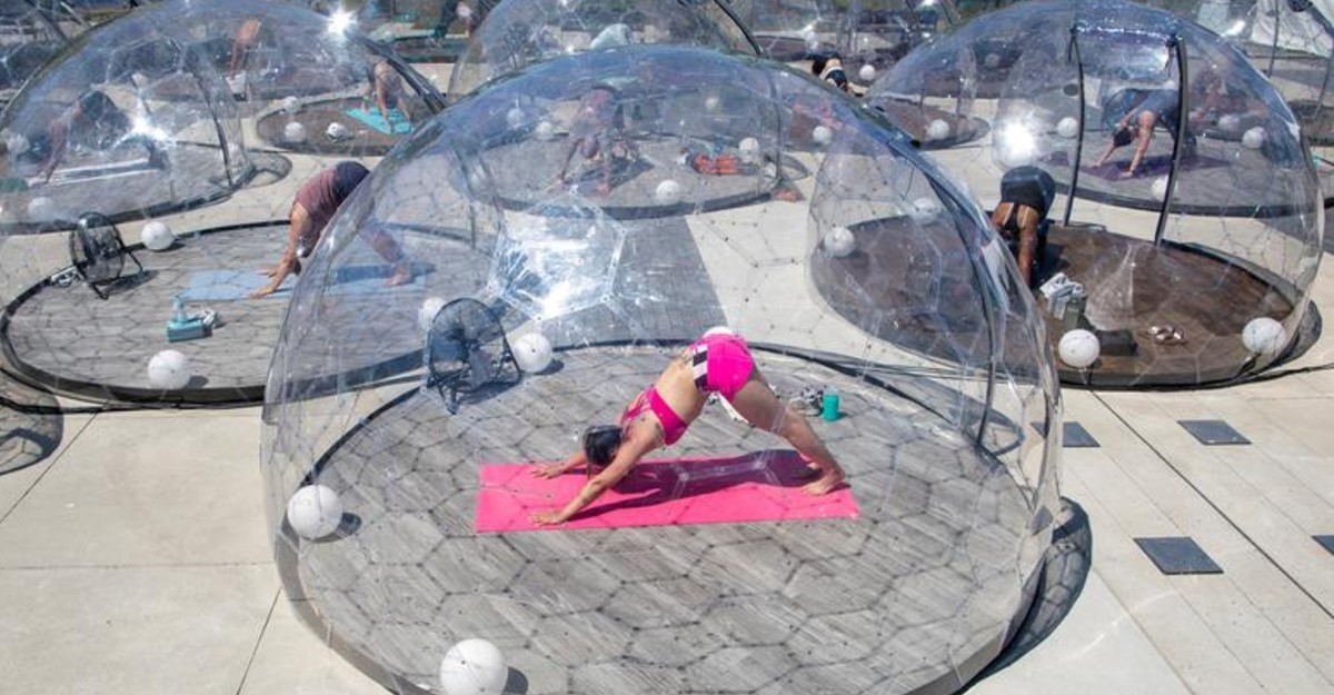 La brasileña Smart Fit desembarca en España con su boutique de yoga Vidya  Studio - CMD Sport