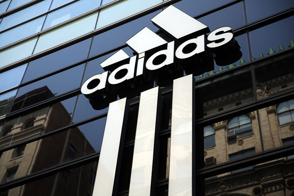 Nuevo trimestre “resultados decepcionantes” en Adidas Intl - Sport