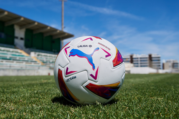 Puma y Laliga presentan el balón oficial de la temporada 2023-2024
